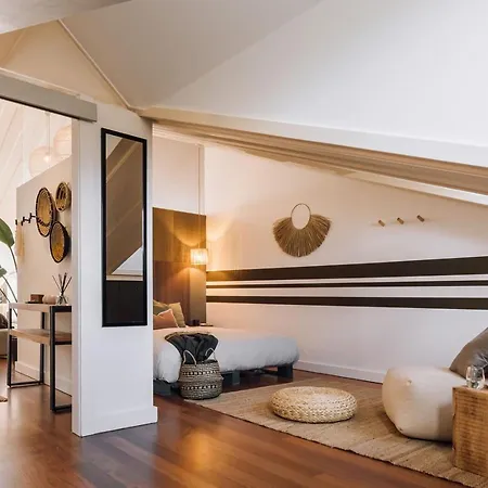 Molako - 1 Bedroom Penthouse In Principe Real アパート リスボン