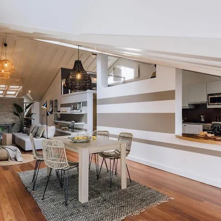 Molako - 1 Bedroom Penthouse In Principe Real * Lisboa
