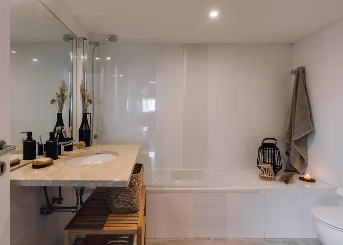 Molako - 1 Bedroom Penthouse In Principe Real Lisboa