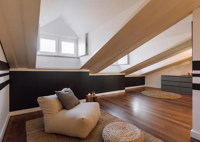 Molako - 1 Bedroom Penthouse In Principe Real Daire *