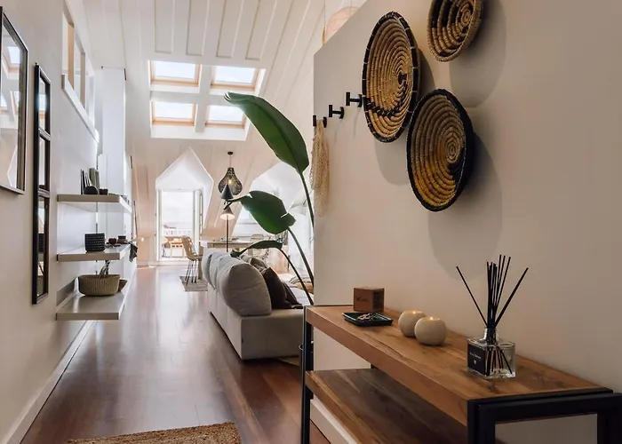 Molako - 1 Bedroom Penthouse In Principe Real Διαμέρισμα *