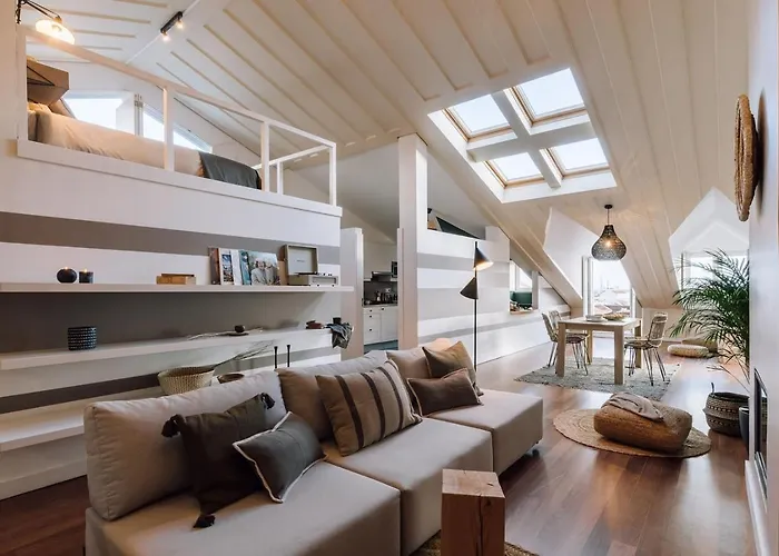 Molako - 1 Bedroom Penthouse In Principe Real Lissabon